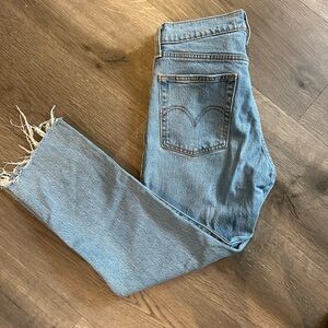 Cropped Levi Wedgie Straight Jeans